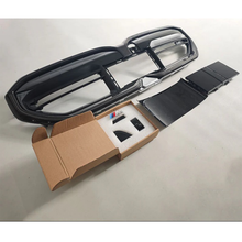 Load image into Gallery viewer, Dry Carbon Fiber Front Grille for BMW G90 M5 G60 G61 M60