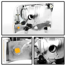 Load image into Gallery viewer, SPYDER Xtune Ford F250/350/450 Superduty 99-04 Crystal Headlights w/ Bumper Lights HD-JH-FF25099-AM-C 9025419
