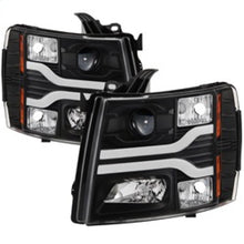 Load image into Gallery viewer, Spyder Chevy Silverado 1500 07-13 Version 3 Projector Headlights - Black PRO-YD-CS07V3-LBDRL-BK 5083609