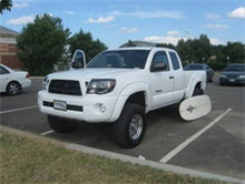 Load image into Gallery viewer, Spyder Toyota Tacoma 05-11 Projector Headlights LED Halo LED Black High H1 Low H1 PRO-YD-TT05-HL-BK 5011916