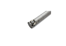Load image into Gallery viewer, Ford Performance Parts Ford Racing 07-12 Mustang GT500 One Piece Aluminum Driveshaft Assembly