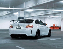 Load image into Gallery viewer, BMW 2-Series &amp; M2 (F22 F23 F87) Red and Black Dragon Scale OLED Tail Lights