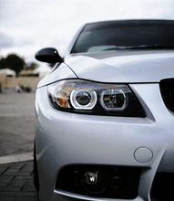Load image into Gallery viewer, BMW 3-series E90 E91 Black U LED Headlights (2005-2012)
