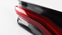 Load image into Gallery viewer, BMW 3 Series G20/G28 (M8 Style) Inner Tail Light Mod (2019-2024)
