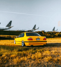 Load image into Gallery viewer, BMW 7-series E38 Red LED Taillights Set (1995)