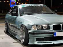 Load image into Gallery viewer, BMW E36 Vented Front Over-Fenders (1990-1999)