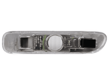 Load image into Gallery viewer, BMW E46 2D/Cabrio &amp; 99-01 BMW 4D/5D Crystal Clear or Smoke Side Marker Lights(1999-2003)