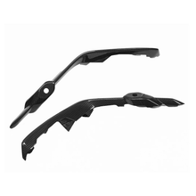 Load image into Gallery viewer, AX Style Dry Carbon Fiber Front Bumper Trim for Lamborghini Urus