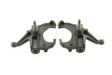 Load image into Gallery viewer, Belltech Drop Spindle Set 63-70 C-10 3inch Drop *requires Convert To 71-71 Disc