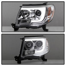Load image into Gallery viewer, Spyder Toyota Tacoma 05-11 Projector Headlights - Light Bar DRL - Chrome PRO-YD-TT05V2-LB-C 5084668