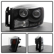 Load image into Gallery viewer, Spyder Dodge Ram 1500 06-08/Ram 2500 06-09 Projector Headlights LED Halo LED Blk PRO-YD-DR06-HL-BK 5010001