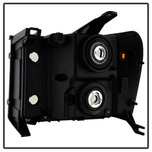 Load image into Gallery viewer, SPYDER Xtune GMC Sierra 07-13 Crystal Headlights Black HD-JH-GSIE07-AM-BK 9034749