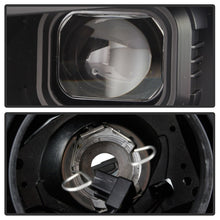 Load image into Gallery viewer, Spyder Chevy Camaro 16-18 Halogen Model Projector Headlights Black PRO-YD-CCAM16HALSI-SEQ-BK 5087331
