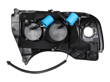 Load image into Gallery viewer, Anzo 1994-2001 Dodge Ram Projector Headlights w/ Halo Black