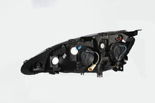Load image into Gallery viewer, Anzo 2005-2006 Acura Rsx Projector Headlights w/ Halo Black