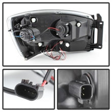 Load image into Gallery viewer, Spyder Dodge Ram 1500 06-08/Ram 2500 06-09 Projector Headlights LED Halo LED Blk PRO-YD-DR06-HL-BK 5010001