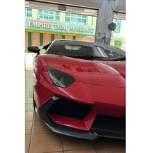 Load image into Gallery viewer, V Style Dry Carbon Fiber Front Splitter for Lamborghini Aventador LP700