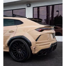 Load image into Gallery viewer, Prepreg Carbon Fiber Aero Body Kit for Lamborghini Urus