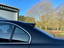 Load image into Gallery viewer, HM E39 Sedan Roof Wing