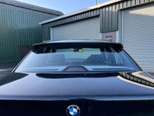Load image into Gallery viewer, HM E39 Sedan Roof Wing