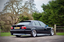 Load image into Gallery viewer, HM E39 Sedan Roof Wing