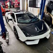 Load image into Gallery viewer, STRATEC Carbon Fiber Hood Frunk for Lamborghini Gallardo LP550 LP560 LP570