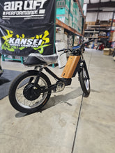 Load image into Gallery viewer, ONYX CTY2 Step-Thru Moped Electric Bike (DEMO)