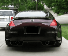 Load image into Gallery viewer, Nissan Fairlady 350z MaxStyle Rear Diffuser V2 (2002 - 2008)