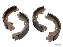 Load image into Gallery viewer, Porterfield Brake Shoes for 1999 MITSUBISHI Eclipse w/Rear Drum