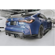 Load image into Gallery viewer, Prepreg Carbon Fiber FD Style Rear Diffuser for BMW G80 M3 G82 M4