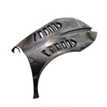 Load image into Gallery viewer, V Style Full Carbon Fiber Vented Front Fenders for Lamborghini Huracan LP 580 LP 610